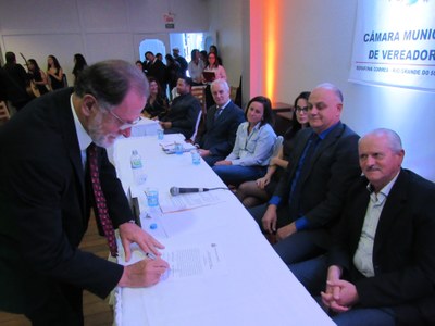 Assinatura da Frente Parlamentar