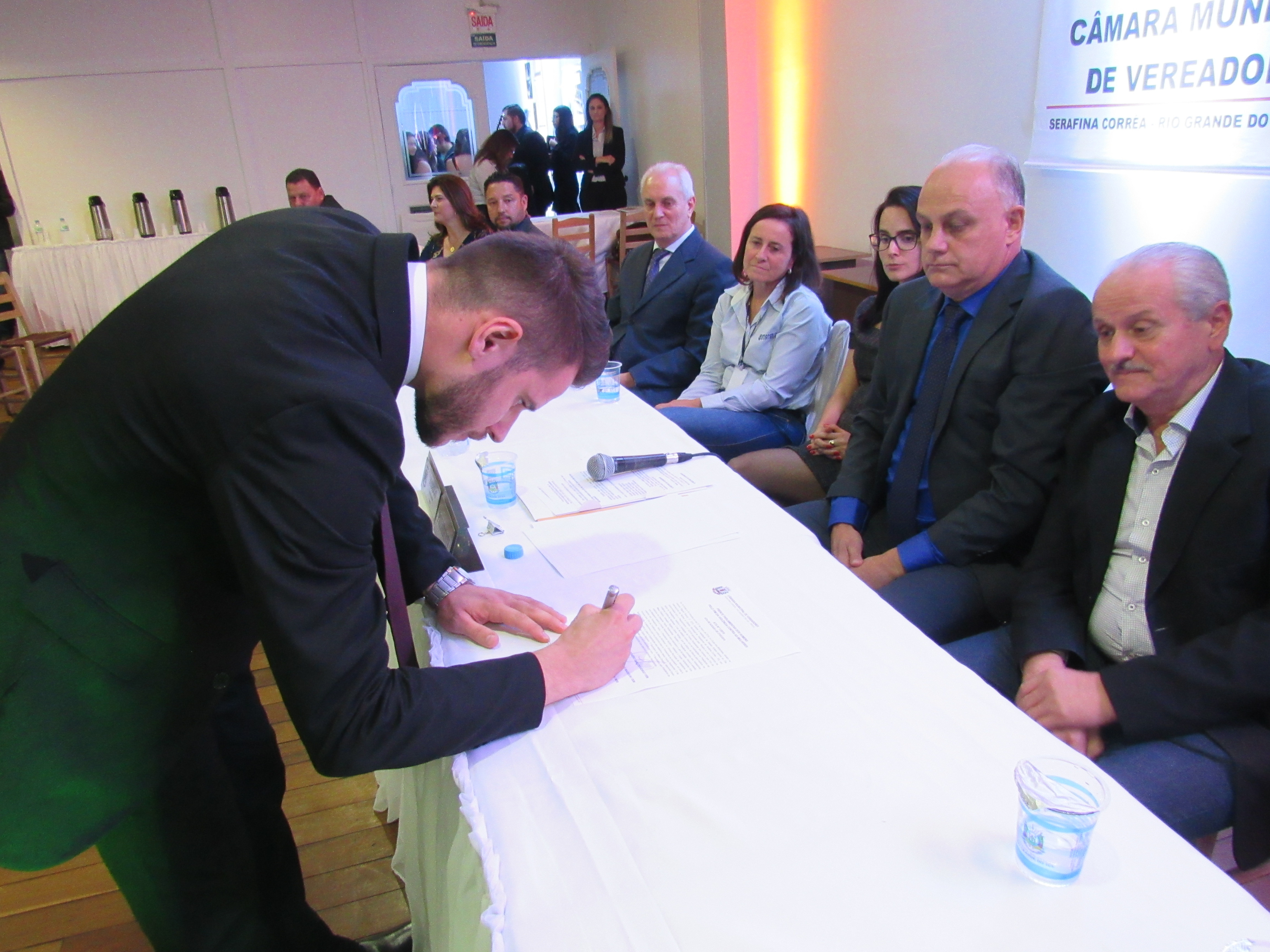 Assinatura da Frente Parlamentar