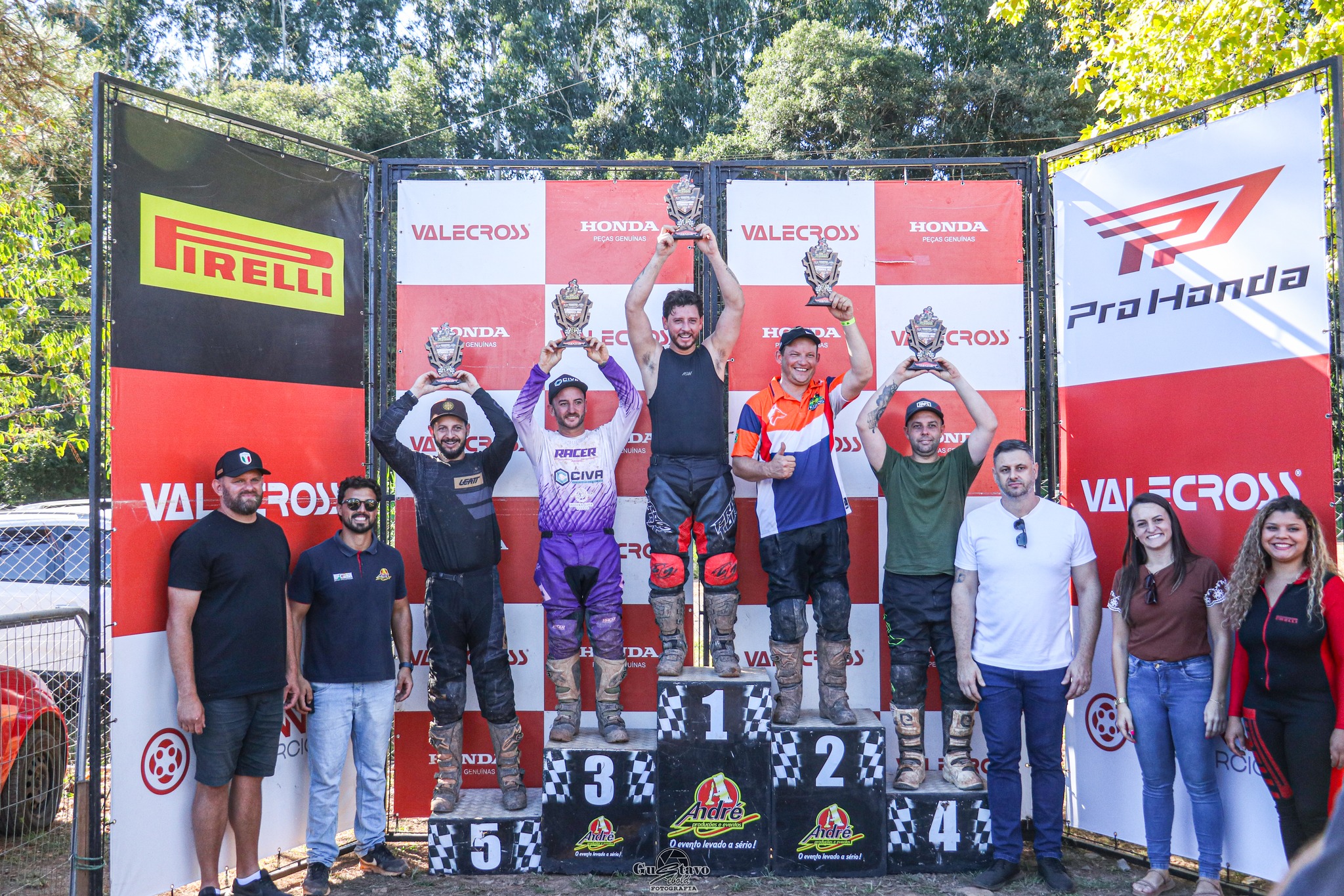 Campeonato Pirelli de Velocross agita Serafina Corrêa