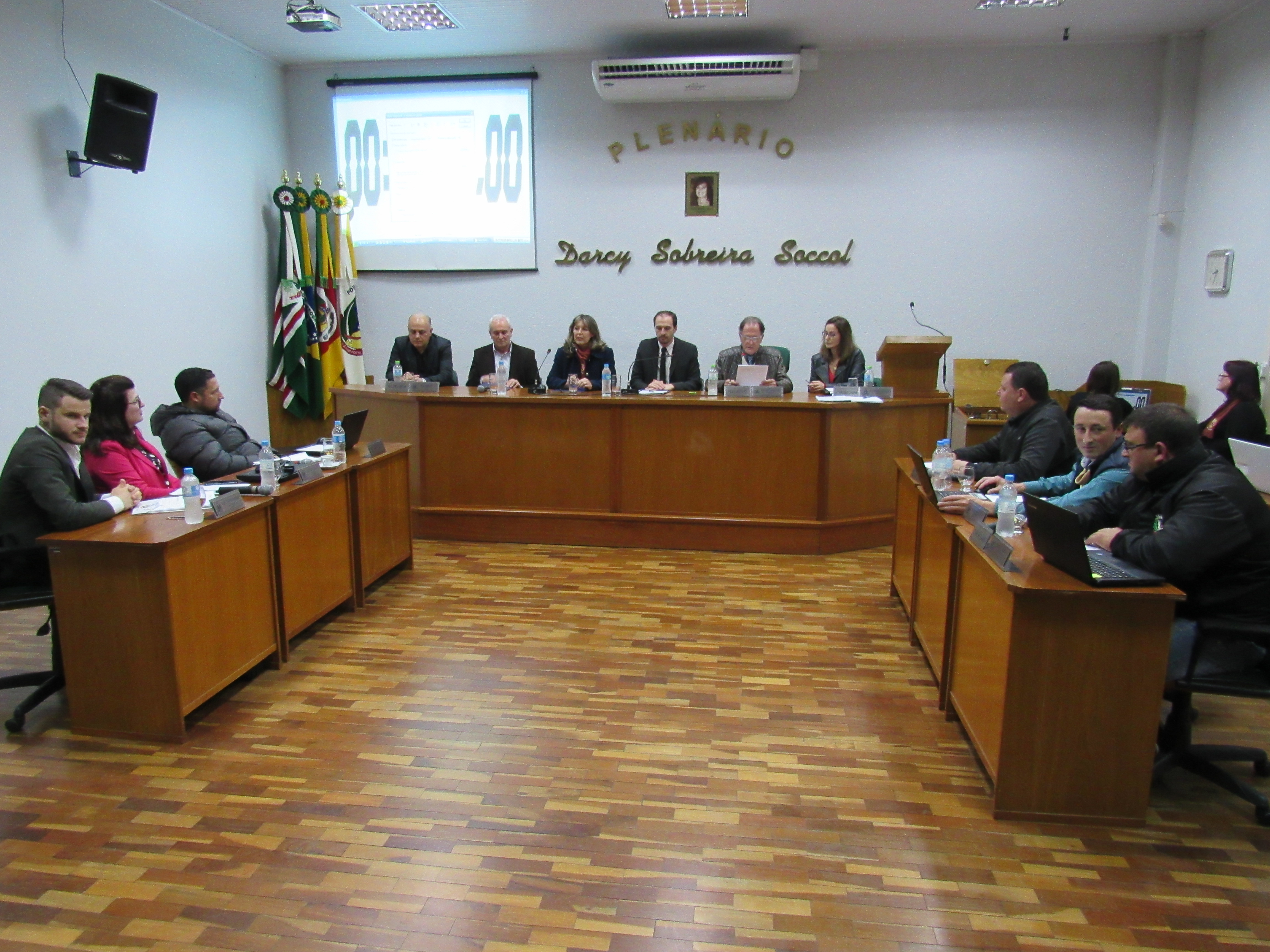 Comissão Organizadora do Festipizza esteve no Legislativo