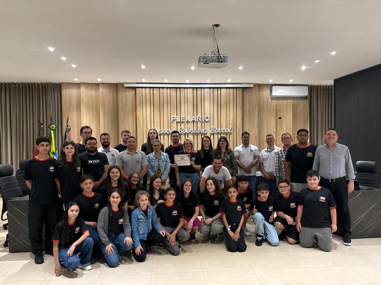 Moção de Aplausos é entregue para a BAMUSC