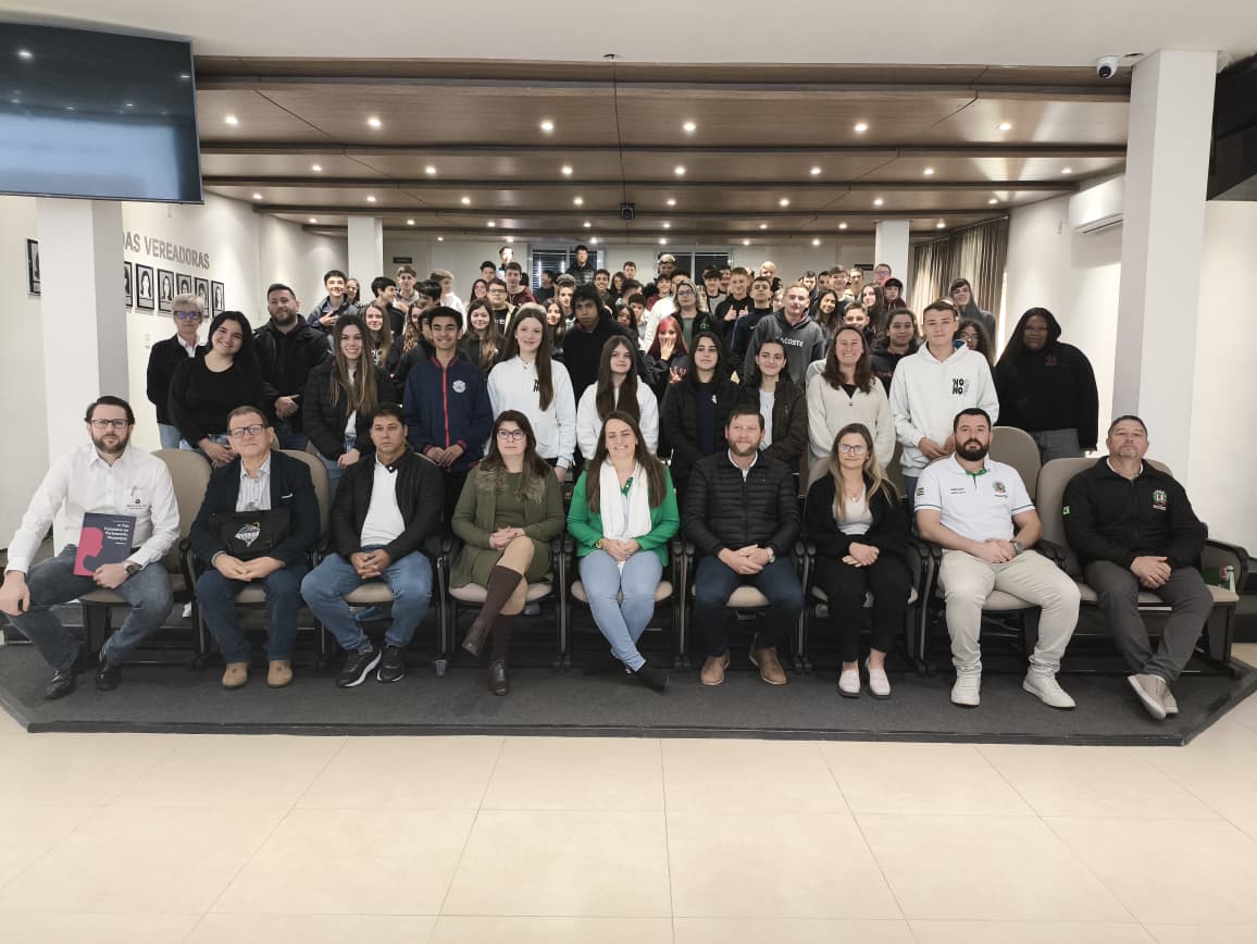 Projeto Vereador Juvenil é Apresentado aos Alunos das Escolas Municipais