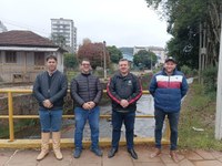 Vereadores da Comissão Especial do Arroio Feijão-cru Realizam Visita ao Arroio. 
